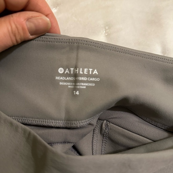 Athleta Headlands Hybrid Cargo Pants - Picture 3 of 4